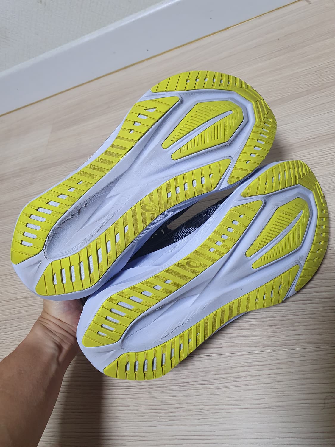 아식스 노바블라스트5 러닝화 260 상품이미지7