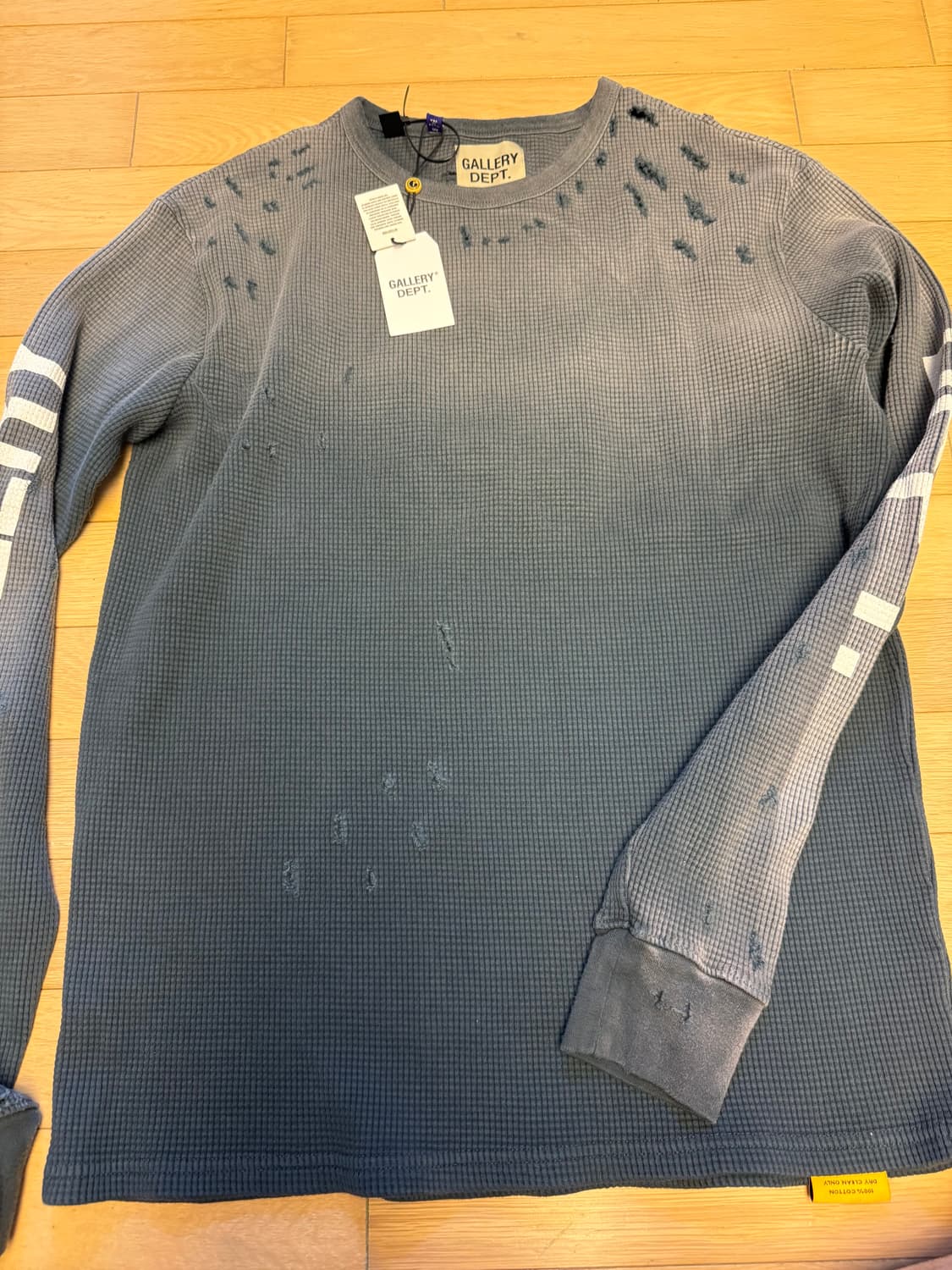 Gallery Dept. distressed longsleeve 상품이미지1