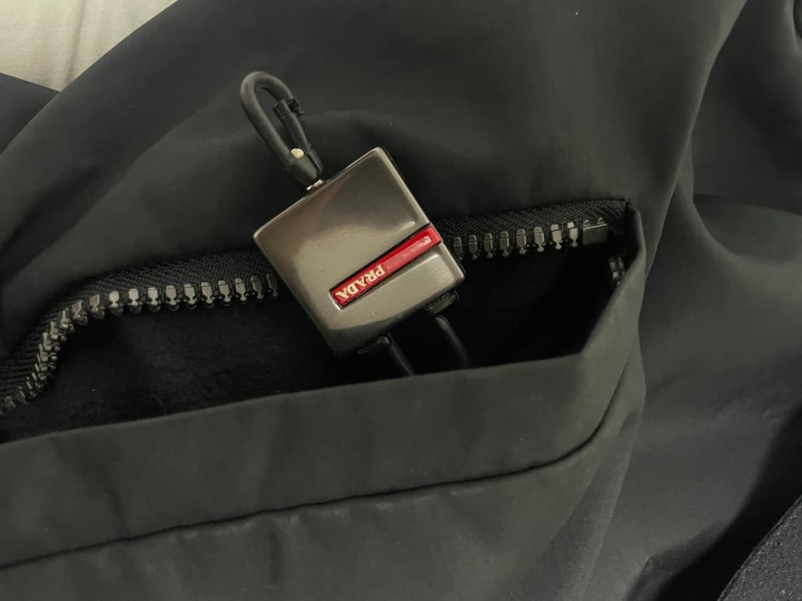 프라다 스포츠 패딩 자켓 상품이미지5