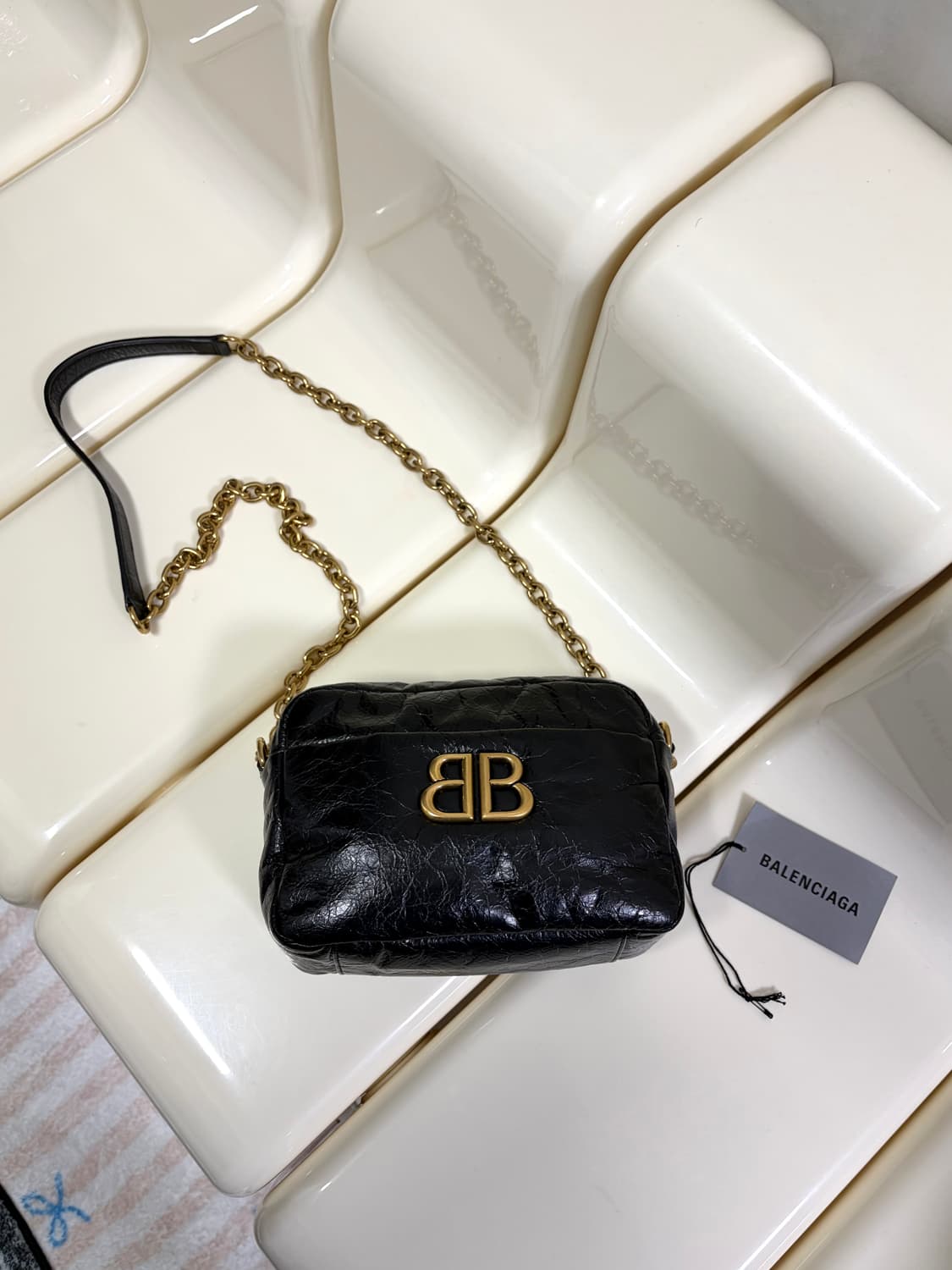 [새상품급 정품] 발렌시아가 모나코 카메라백 상품이미지1