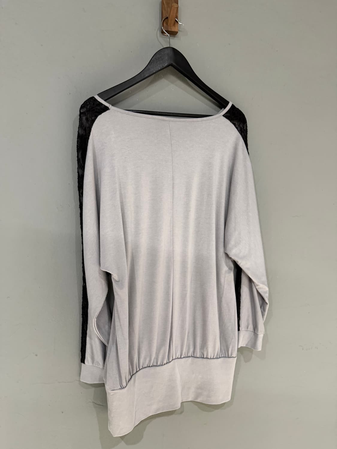 lace line detail v-neck sleeve & ops 상품이미지8