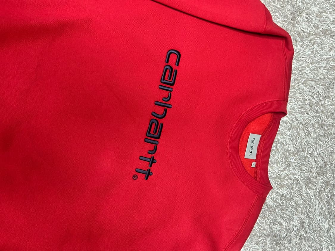 칼하트 빨간색 맨투맨티 상품이미지2