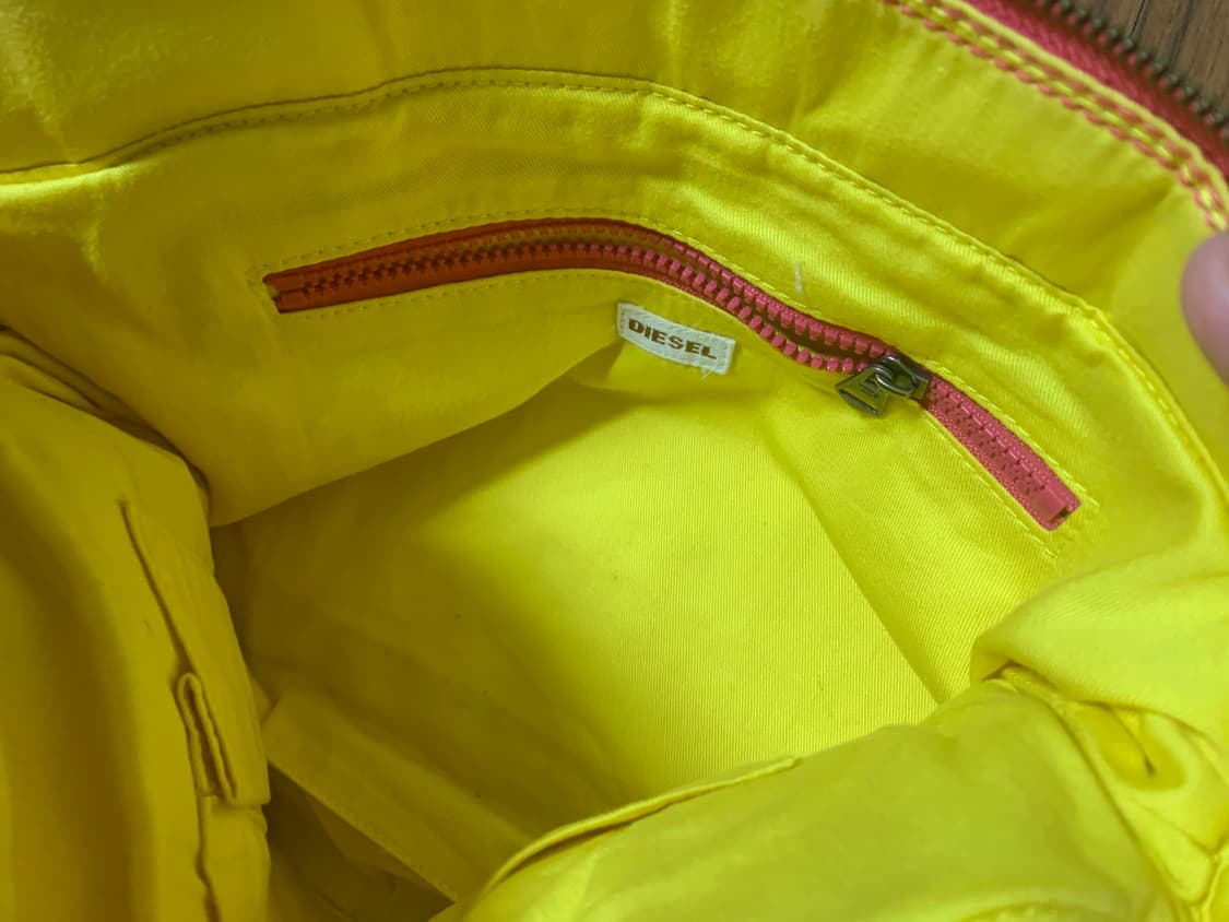 디젤 캔버스 숄더백 상품이미지3