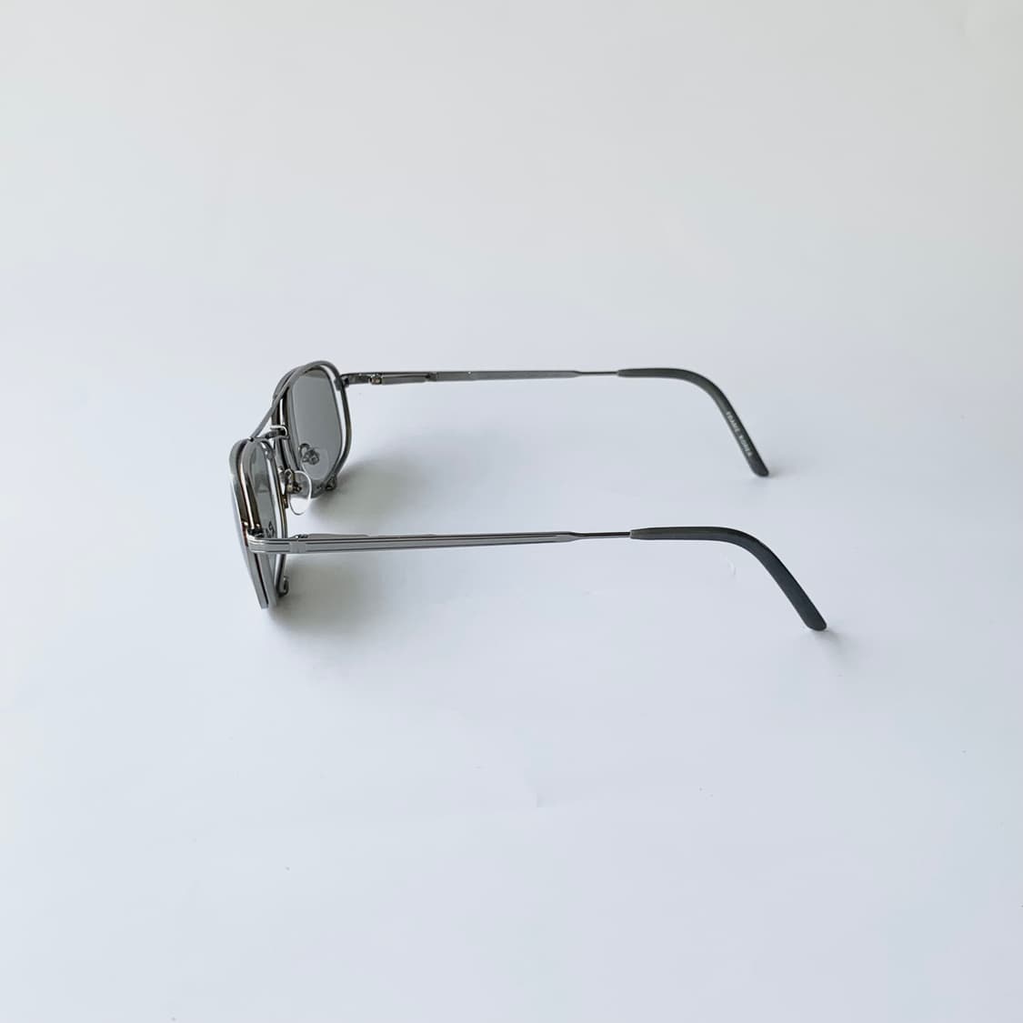 965 데드스탁 빈티지선글라스 로우 티타늄 투브릿지 클립온 안경 세트 상품이미지3