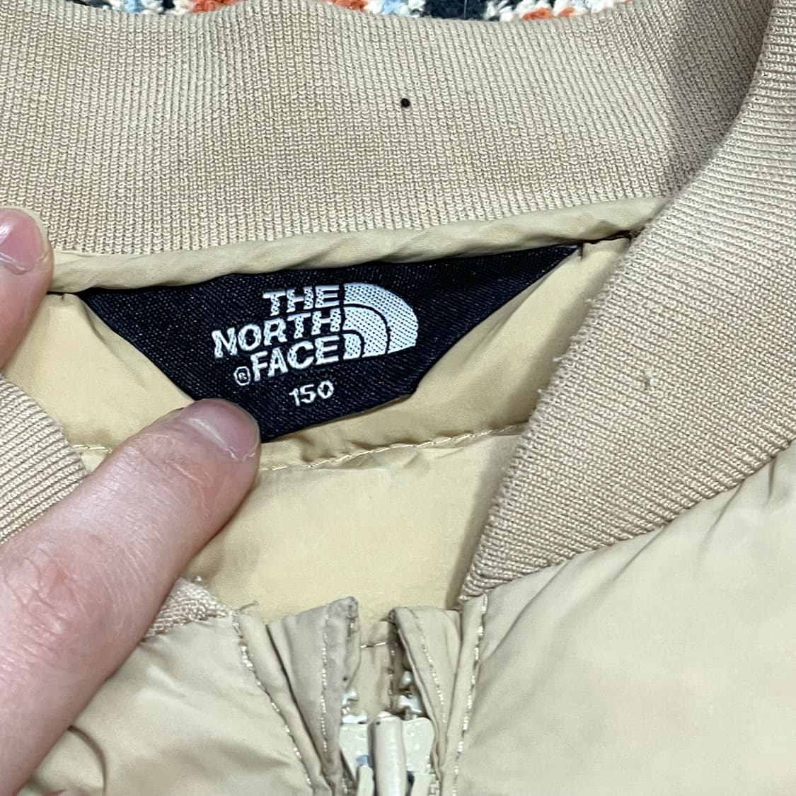 노스페이스 베이지 폴리 경량 패딩 점퍼 여성XS 상품이미지5