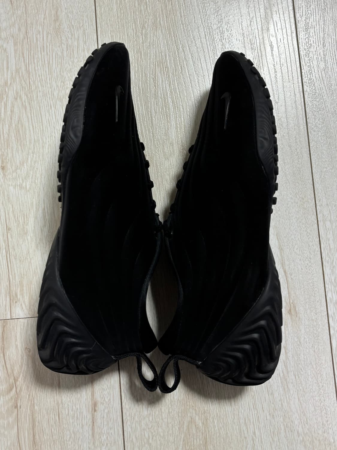 나이키 아스트라 울트라 트리플 블랙 상품이미지6