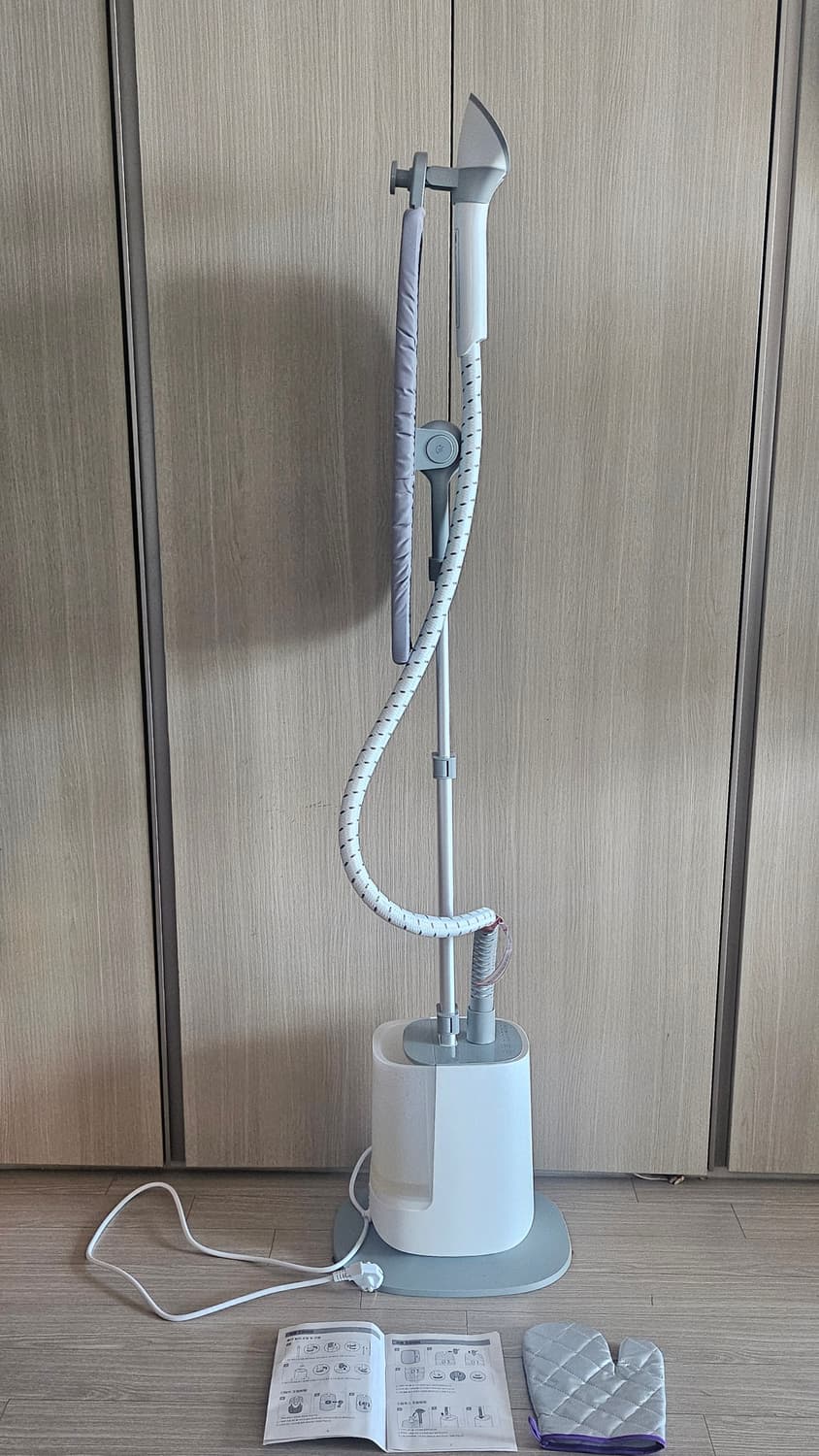 한경희 스탠드형 스팀다리미 HEsi-D1800 (2023년 출시) 상품이미지3