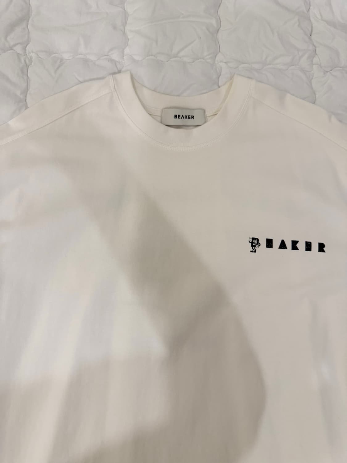 비이커 오버핏 로고 프린팅 티셔츠 상품이미지3