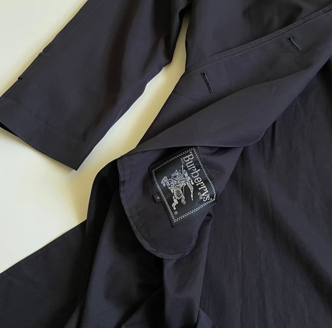 버버리 래글런 코트 상품이미지2