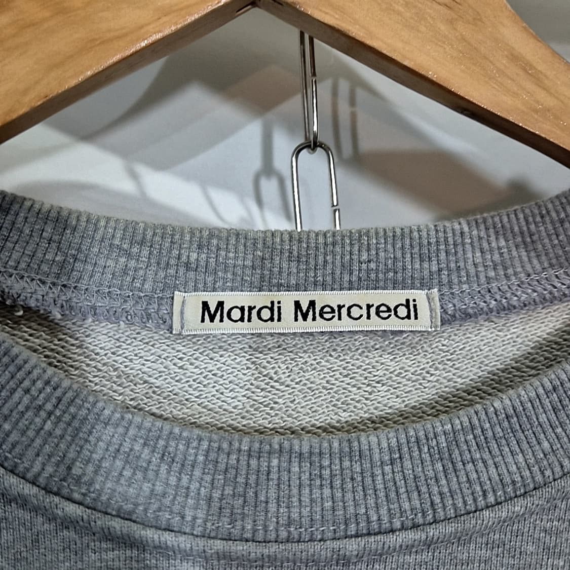 Mardi Mercredi 마르디 메크르디 플라워 맨투맨 상품이미지3