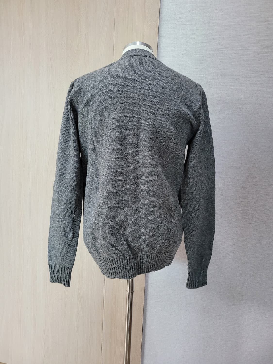 스파오 SPAO 남자 6버튼 울 가디건 100 그레이 상품이미지5