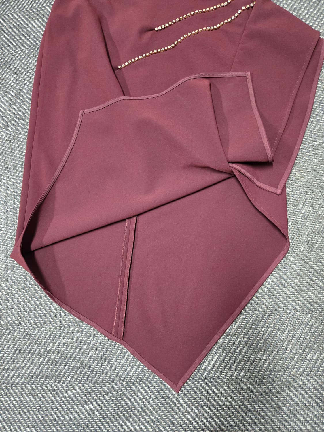 모조에스핀 버건디 스커트 상품이미지3