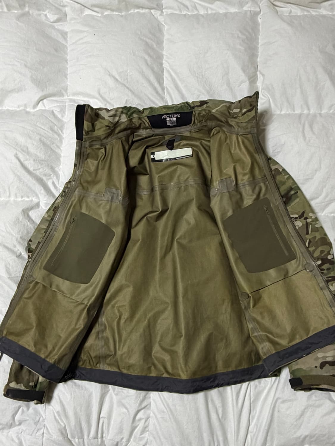 아크테릭스 리프 알파 멀티캠 자켓 m사이즈 상품이미지2