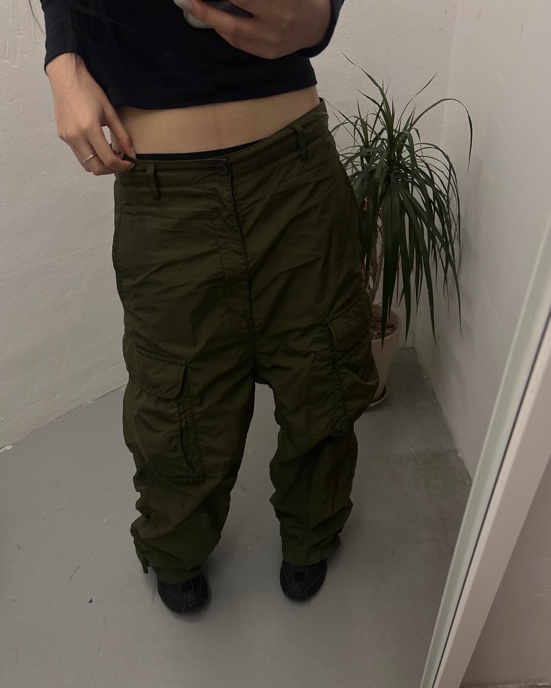 BEAMS BOY Nylon Washer Cargo Pants 상품이미지3