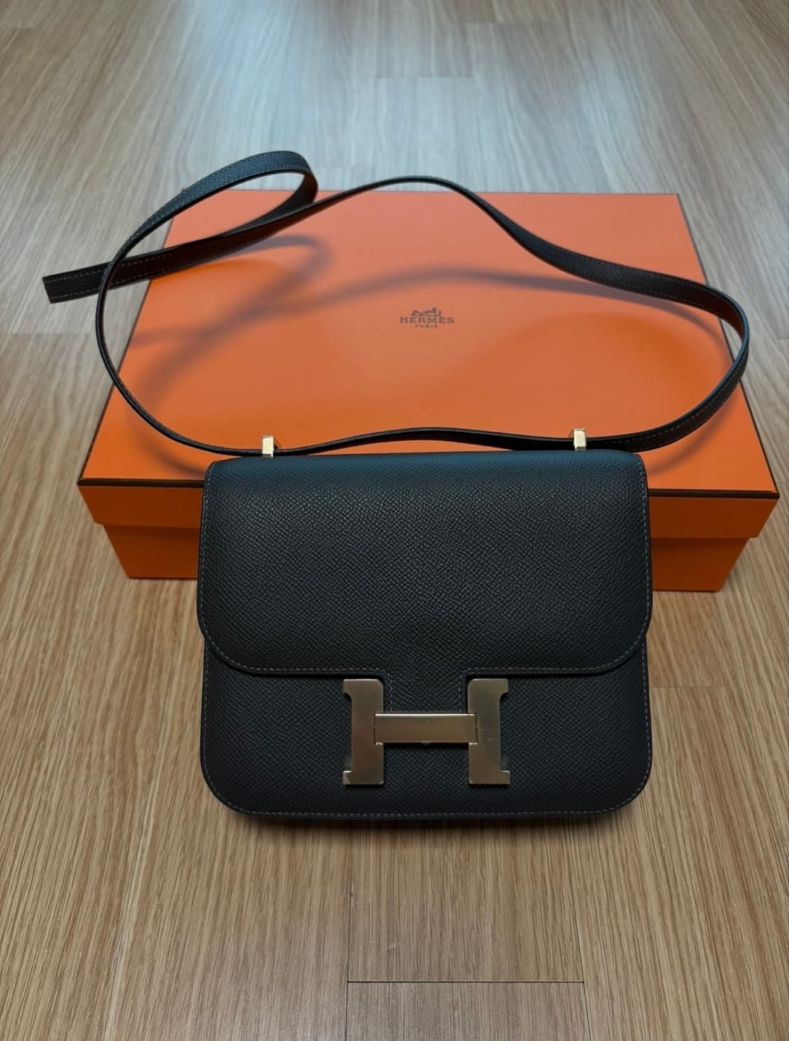 에르메스 콘스탄스 미니 18 그라파이트 샴페인골드 앱송 상품이미지1