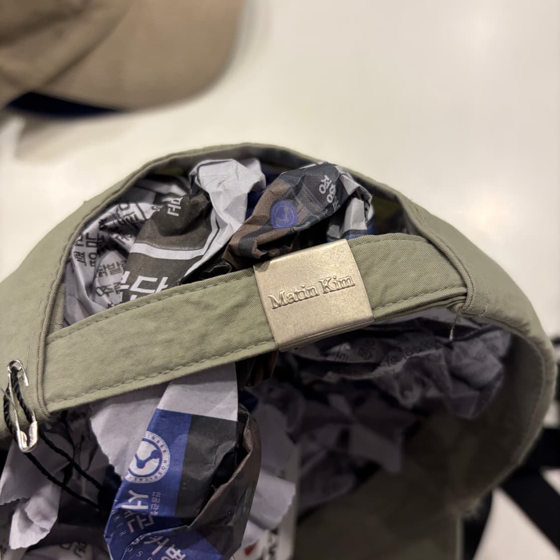 마뗑킴 볼캡 카키색 모자 상품이미지4