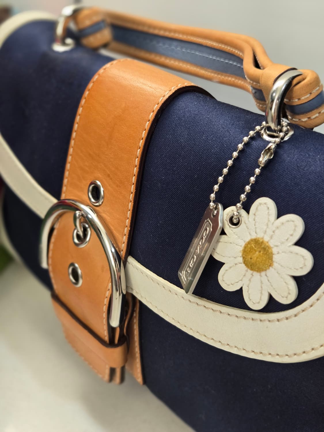 코치 소호 블루 시그니처 토트백 정품 상품이미지7