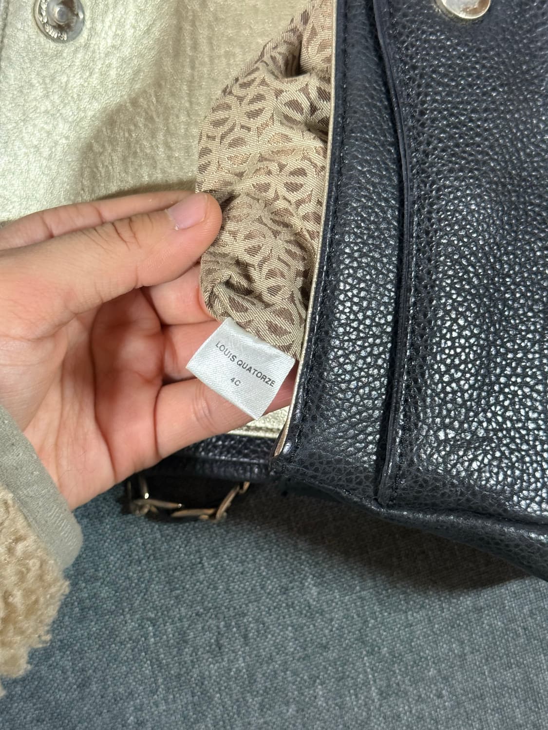 루이까또즈 레더 체인 숄더백 상품이미지8