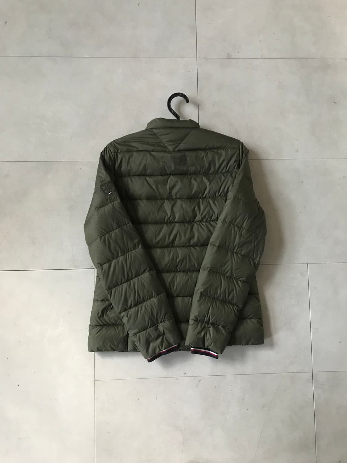 타미힐피거 카키 패딩 상품이미지7