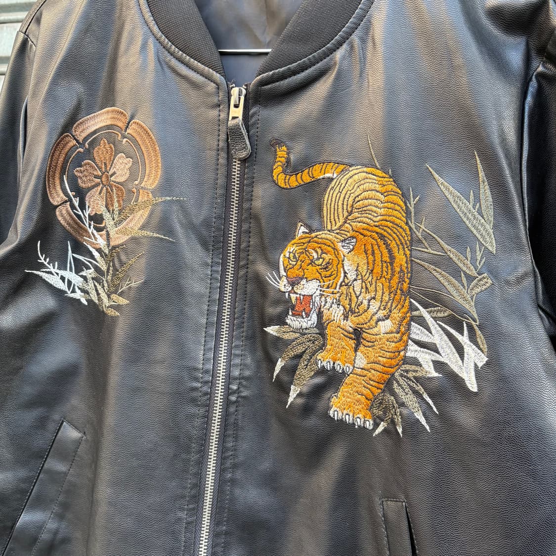빈티지 일본 레더 자수 자켓 상품이미지2