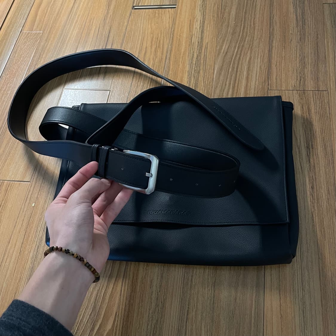 이우가마카라스 실버 버클 벨트백  상품이미지1