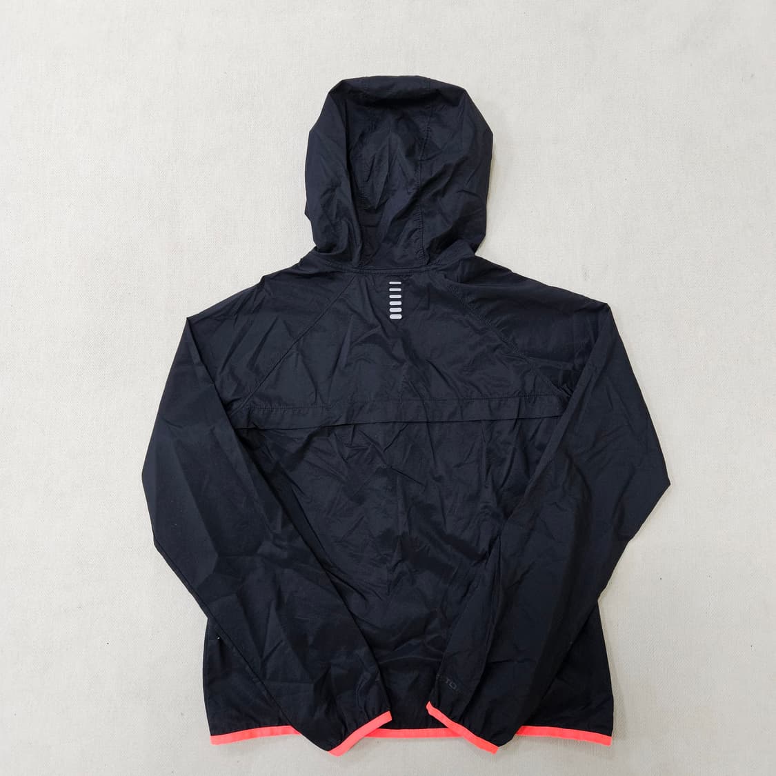 M 언더아머 여성 바람막이 자켓 0317Y 상품이미지2