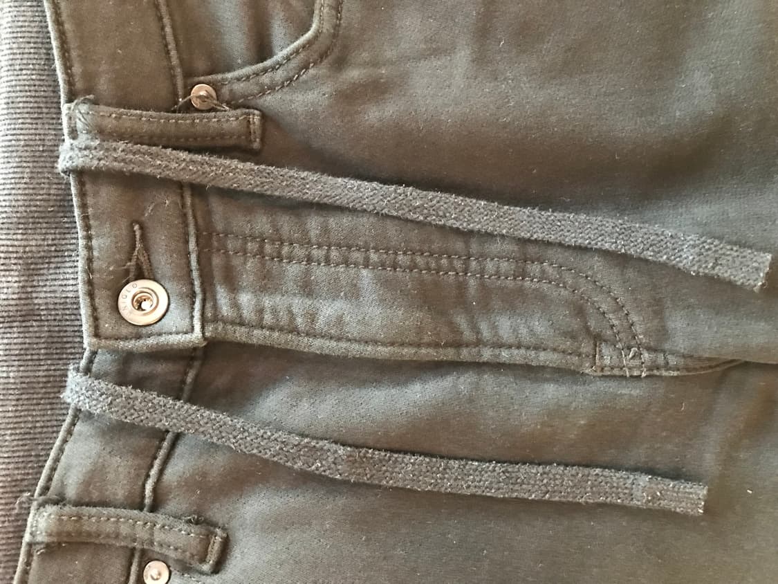 유니클로 블랙진 상품이미지3