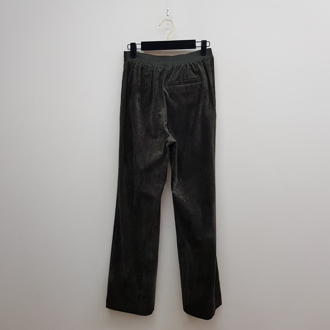 한섬 타임 2022 벨벳 코듀로이 백밴딩 팬츠 M사이즈 상품이미지4