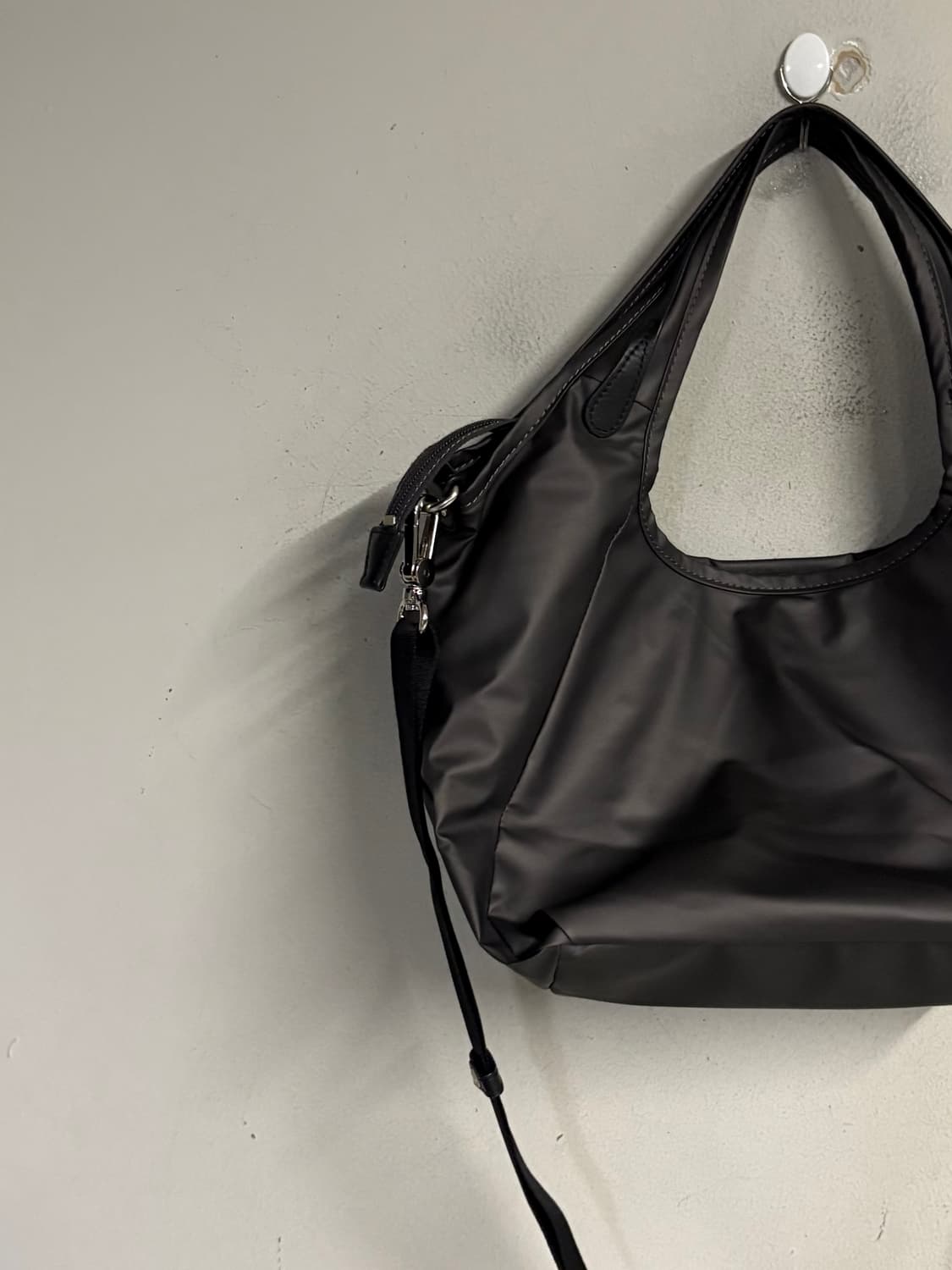 Y’SACCS nylon multi pocket shoulder bag  상품이미지5