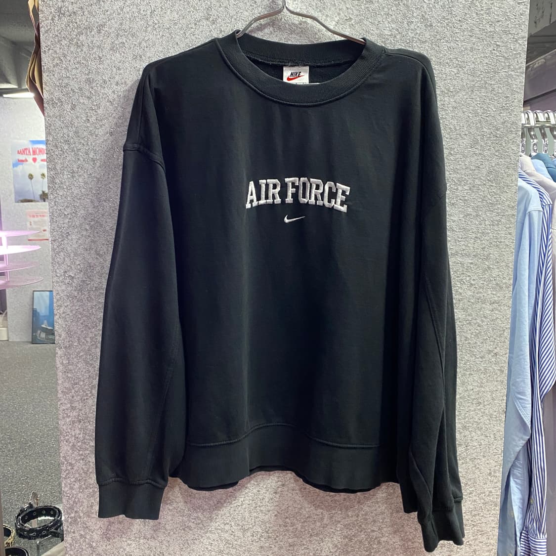 나이키 올드스쿨 에어포스 빅로고 스웻셔츠 B2928 상품이미지2
