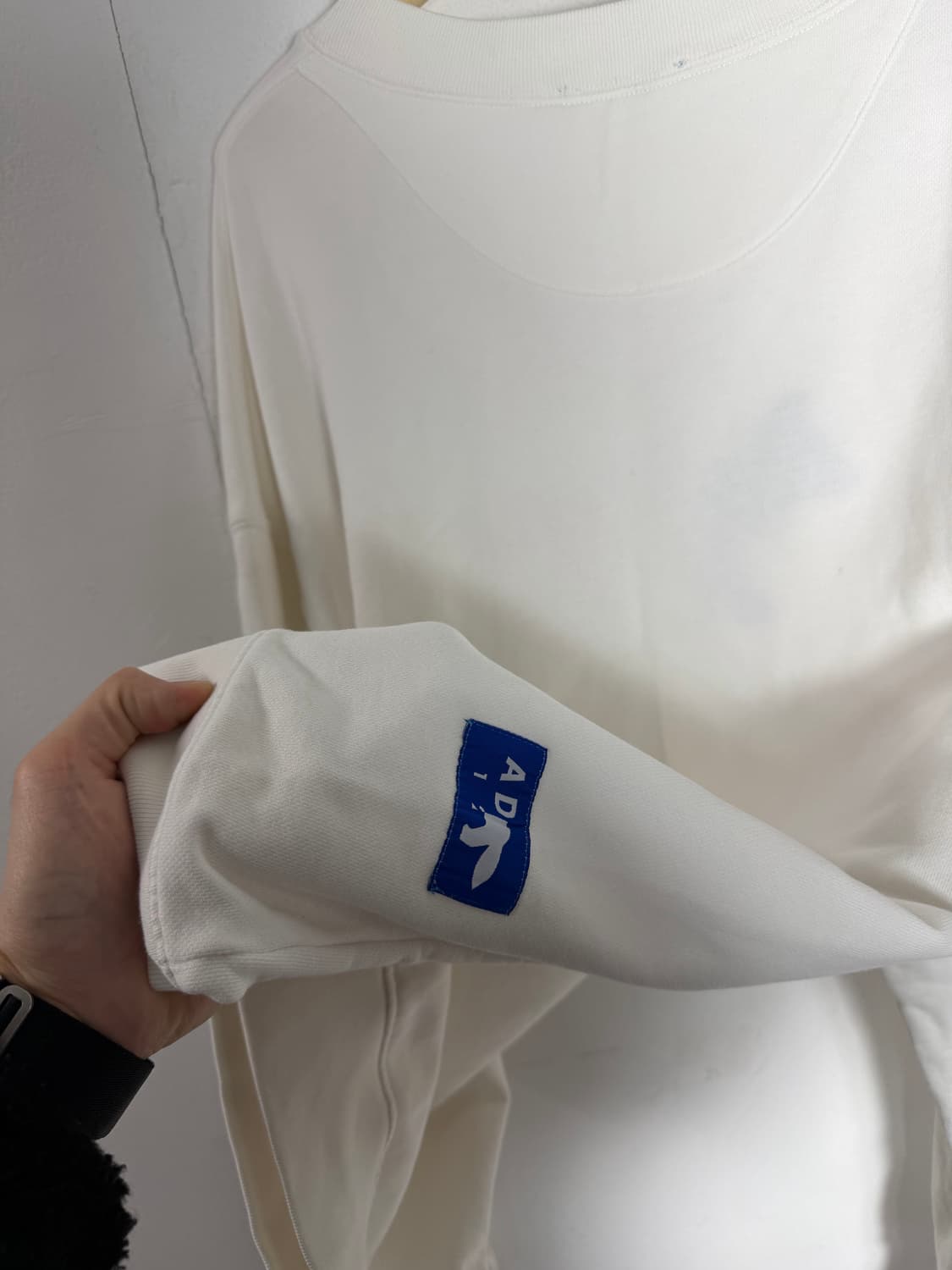 아더에러 메종키츠네 아더에러맨투맨 메종키츠네맨투맨 상품이미지3