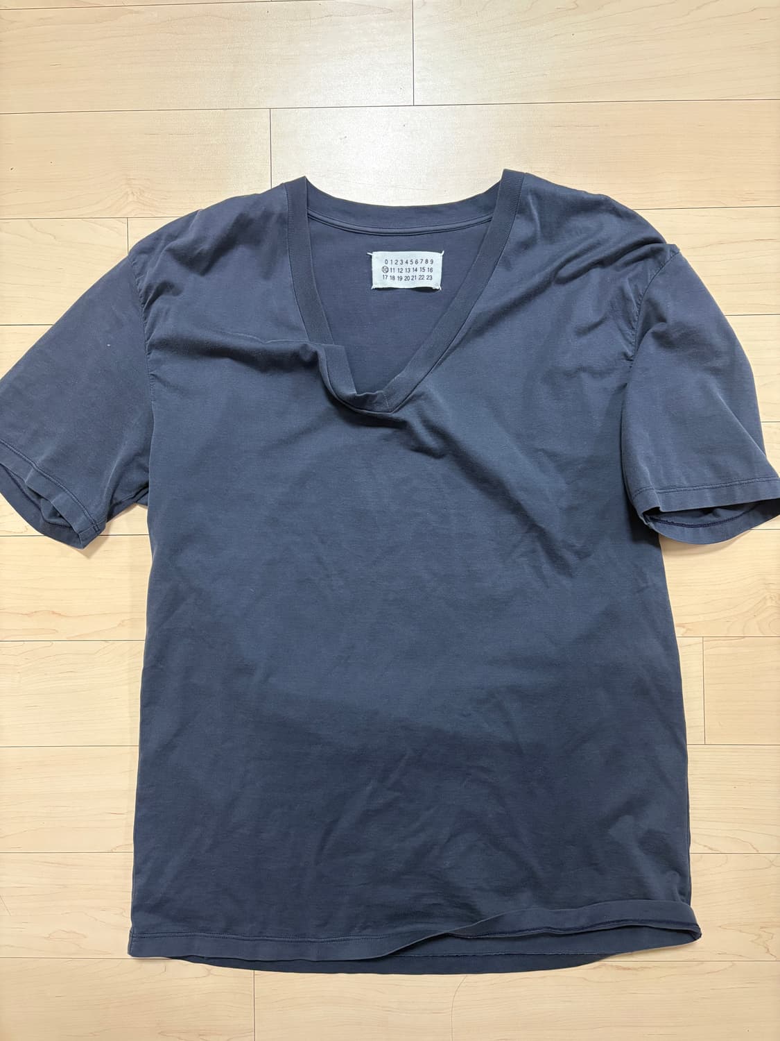 마르지엘라 루즈?브이넥 반팔 46 상품이미지1