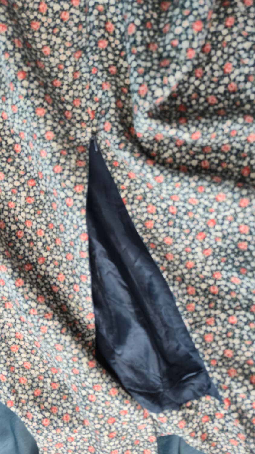 빈티지 잔꽃 나시 원피스 M 레이온 울 혼방 브이넥 미디 상품이미지4