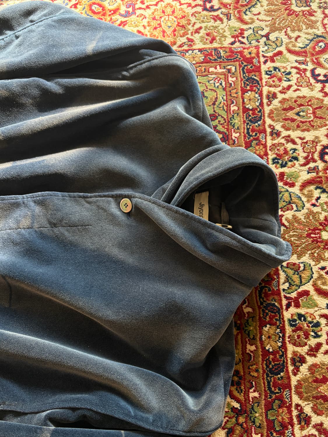 AW22 지용킴 숄카라 벨벳 봄버 자켓 L 상품이미지2