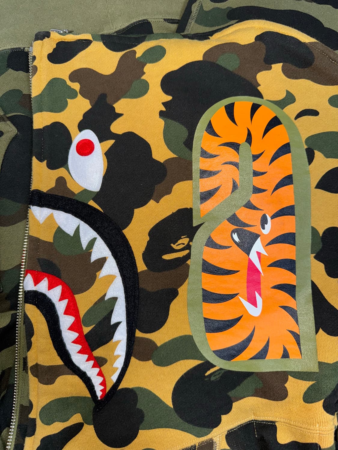 베이프 반반 카모 샤크 후드집업 L 상품이미지5