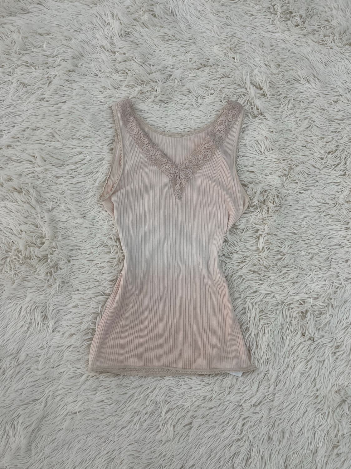 로즈 레이스 V넥 나시 상품이미지1