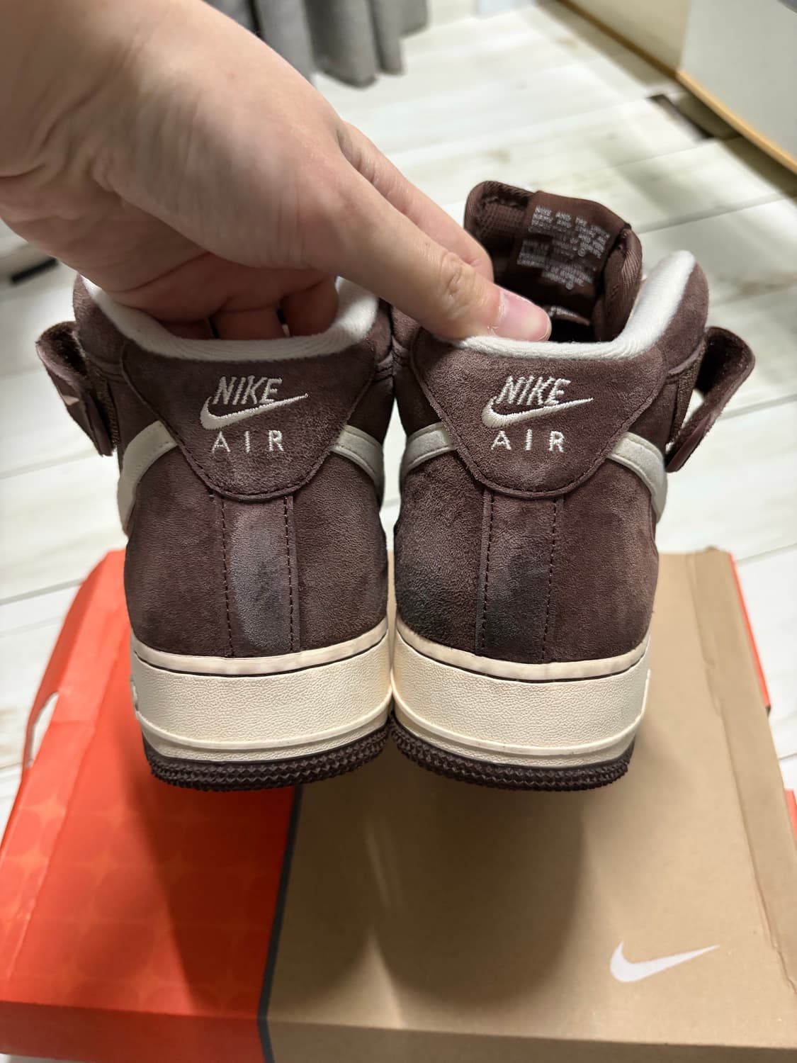 [280] 나이키 에어포스 1 미드 07 QS 초콜릿 상품이미지8