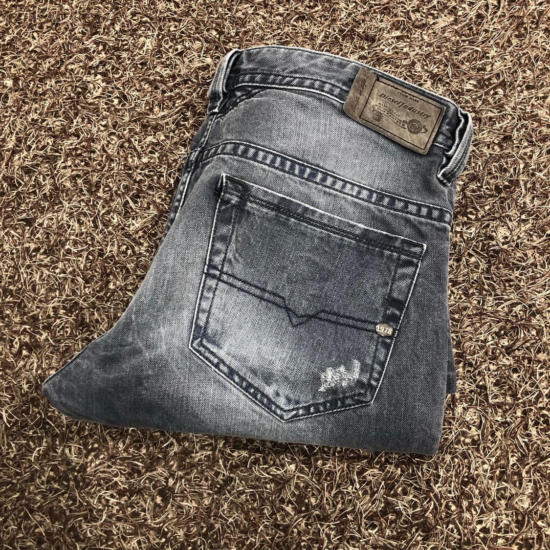 디젤 Thavar 워싱 디스 데님 팬츠 상품이미지1