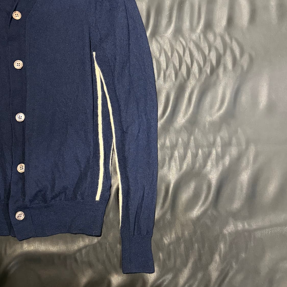 꼼데가르송 셔츠 라인 브이넥 가디건 상품이미지5