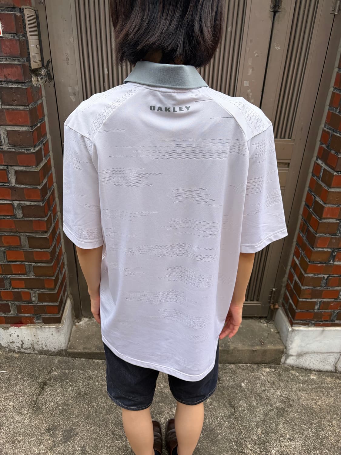 Oakley 테크 카라 반팔티 상품이미지2