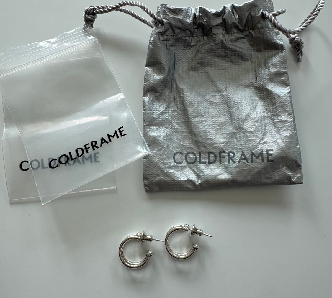 콜드프레임 귀걸이 상품이미지2