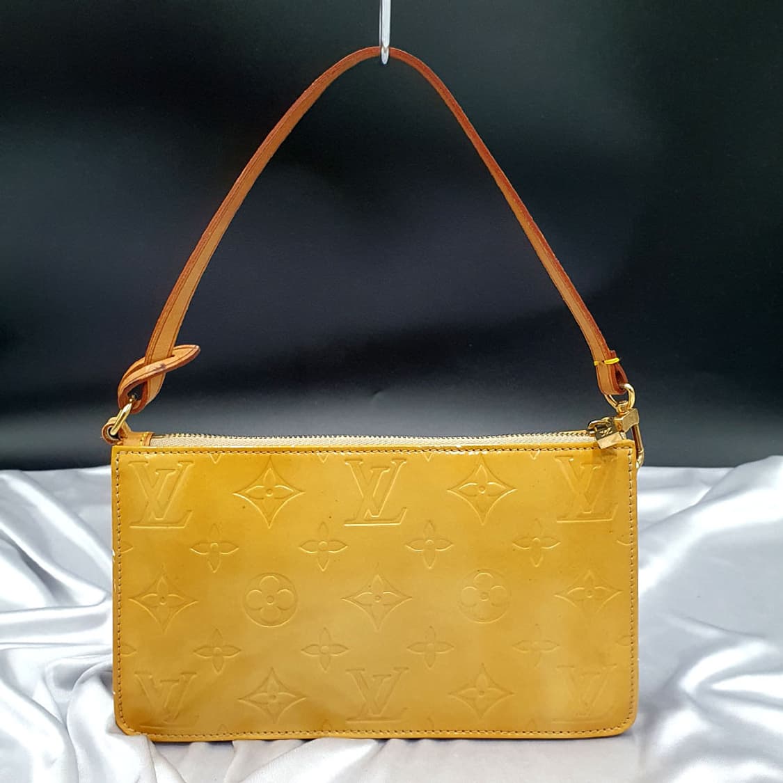 루이비통 베르니 파우치 숄더백 중고 가방 은피아노 상품이미지2