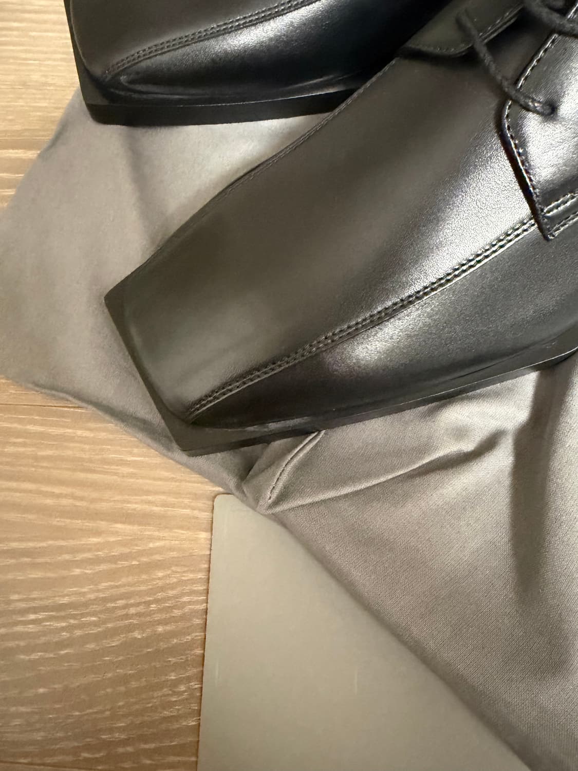 발렌시아가 19AW 블록림 더비 40size 상품이미지3