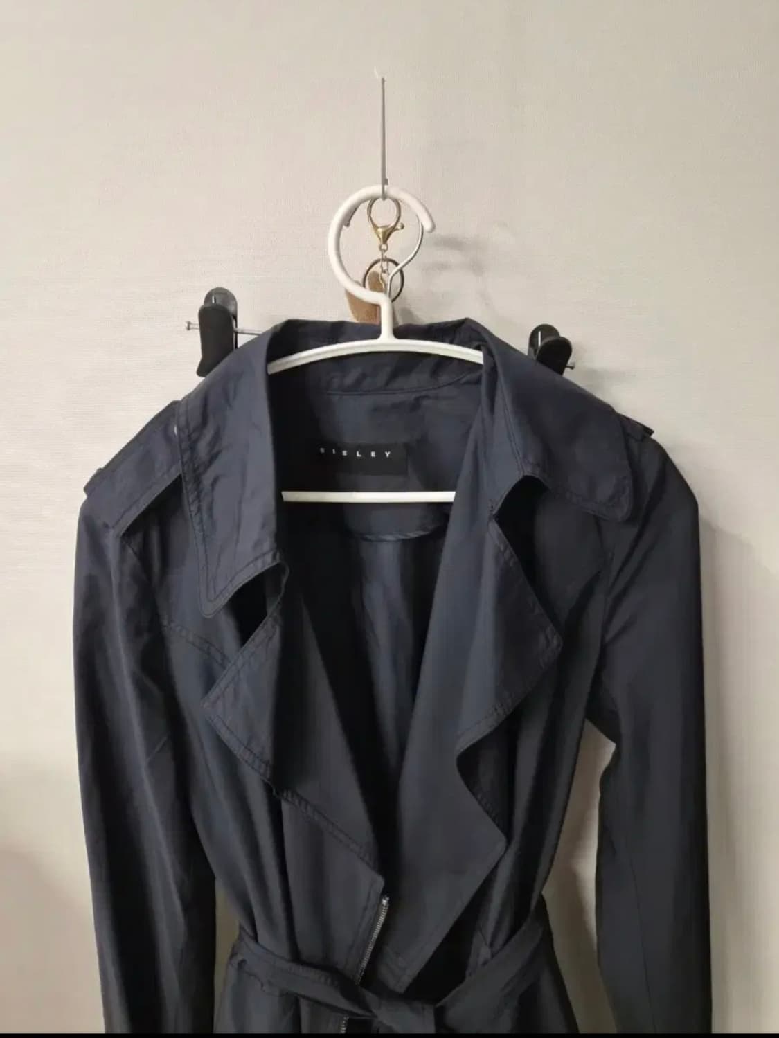 [시슬리] 다크네이비 지퍼 포인트 트렌치코트 (사이즈 44) 상품이미지3