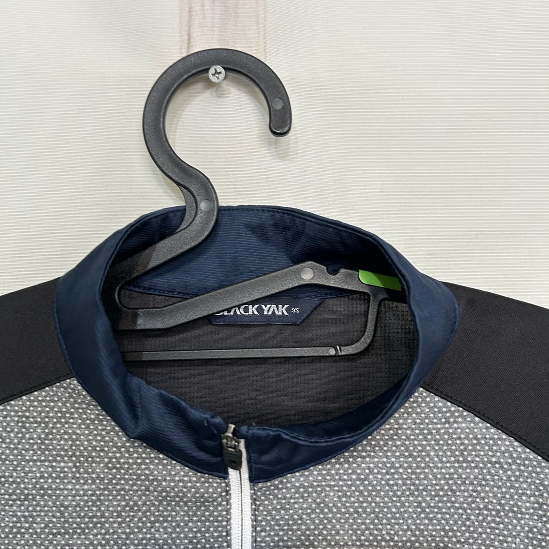 블랙야크 남성 반집업 티셔츠 95 상품이미지2