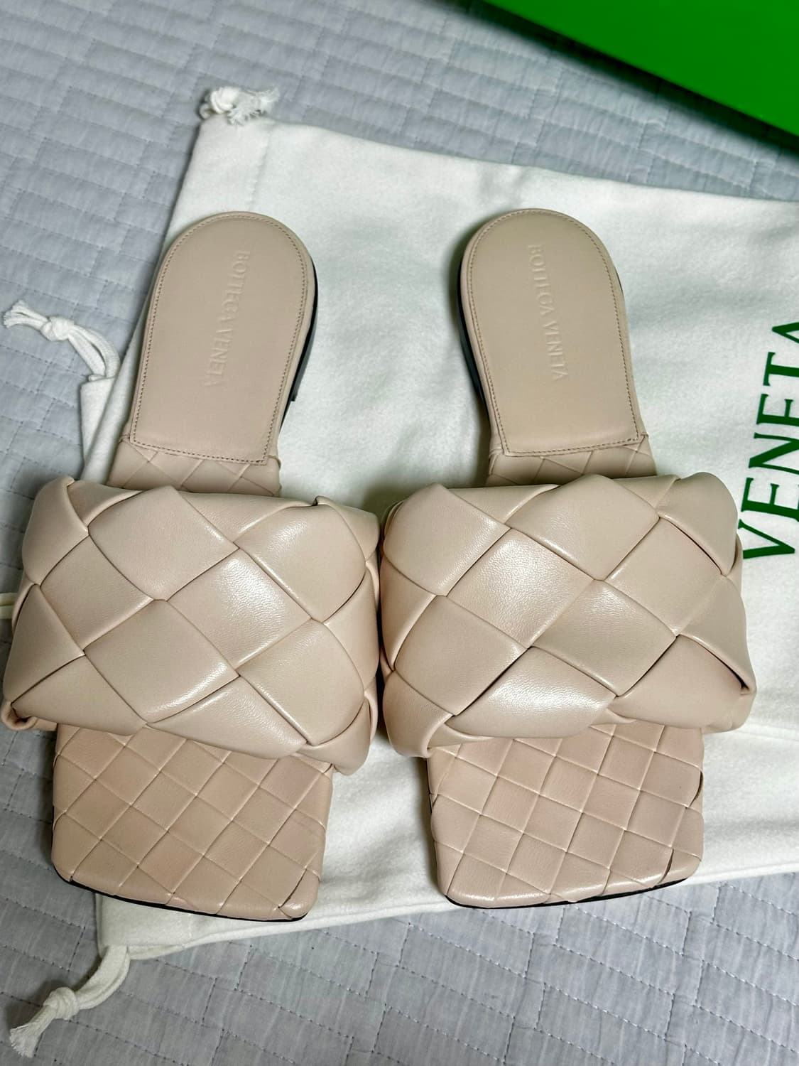 (새상품)보테가 베네타 리도 샌들 상품이미지3