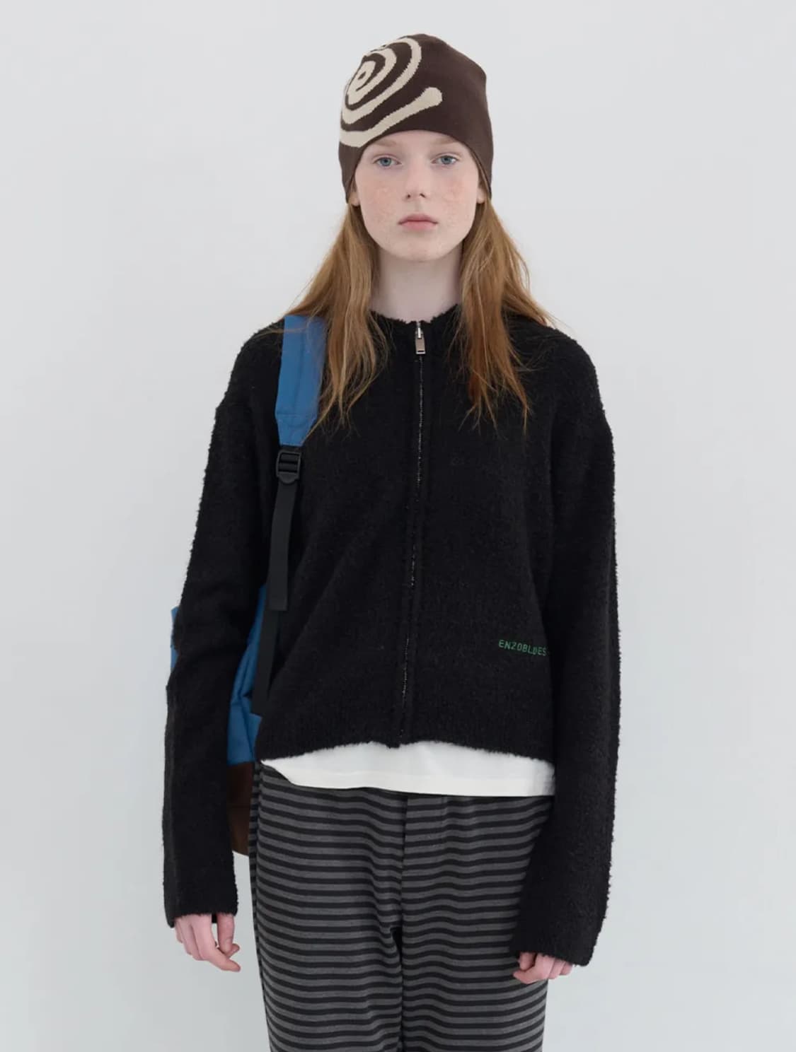 엔조블루스) 부클 크롭 니트 집업 (Black) 상품이미지3