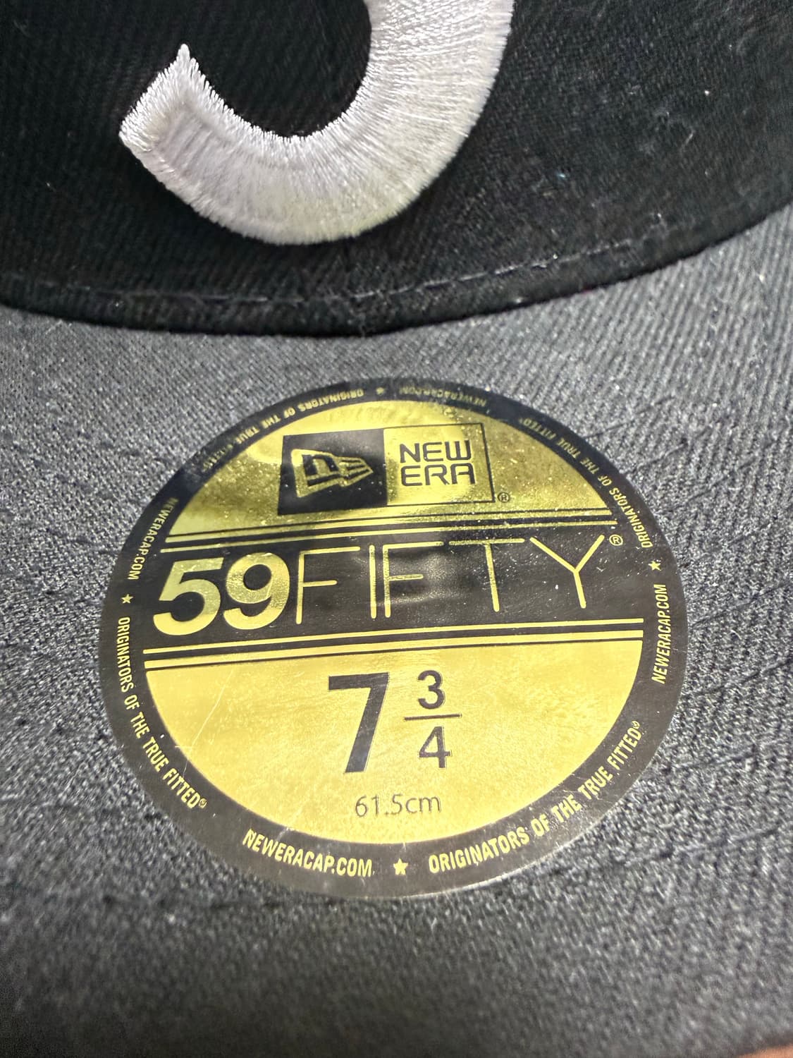 뉴에라 x 슈프림 멀티 S로고 블랙 상품이미지4