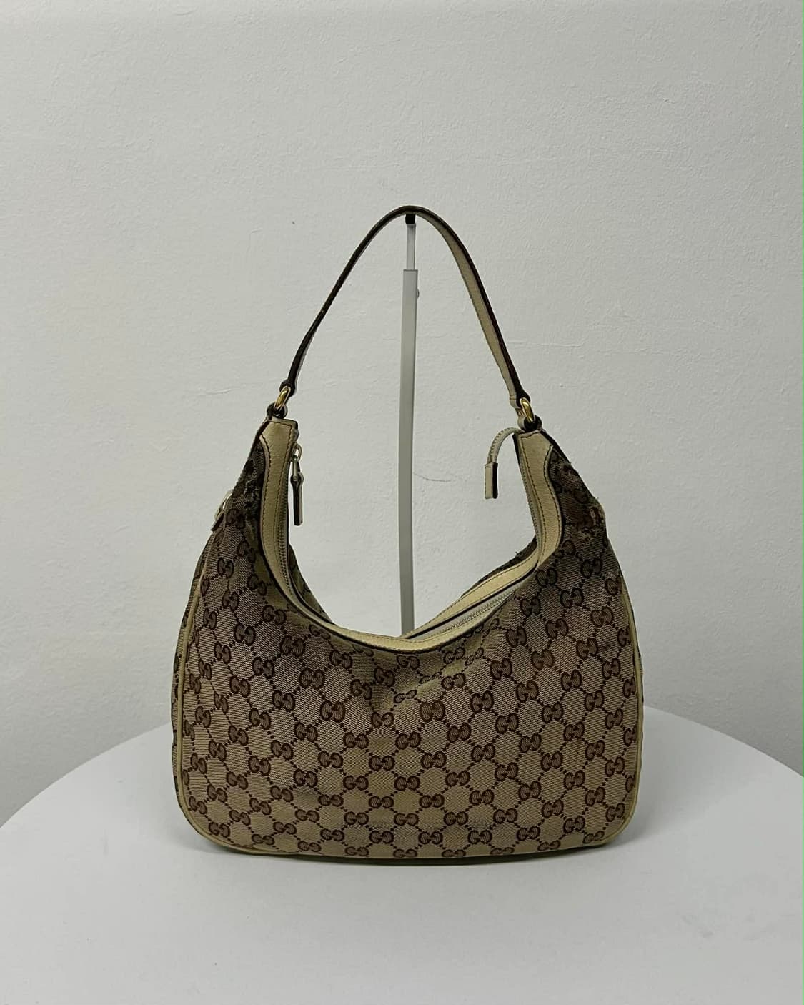 구찌 GG수프림 캔버스 가죽 트림 호보 숄더백 토트백 상품이미지1
