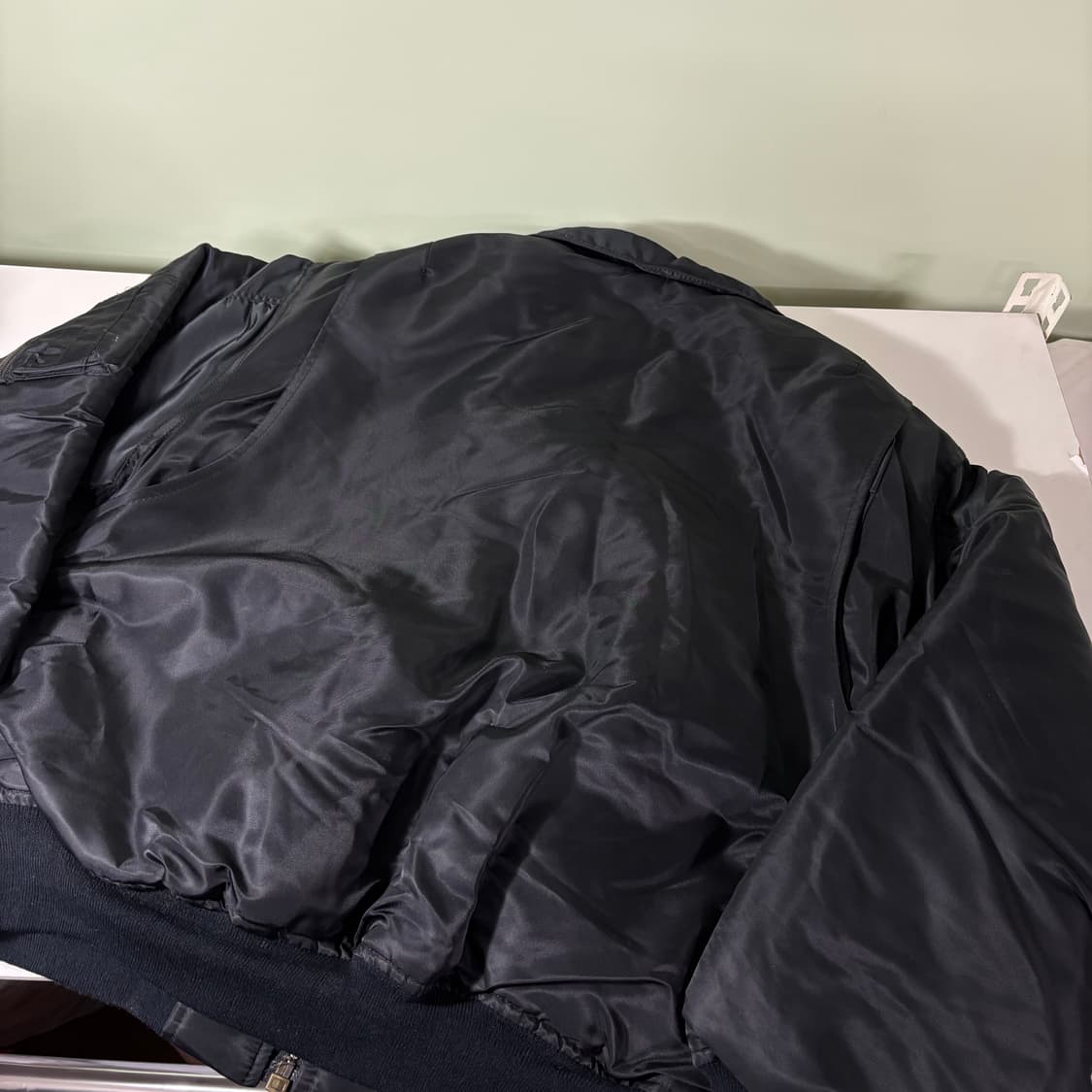 L-XL 알파인더스트리 블랙 오버핏 CWU 항공점퍼 상품이미지4